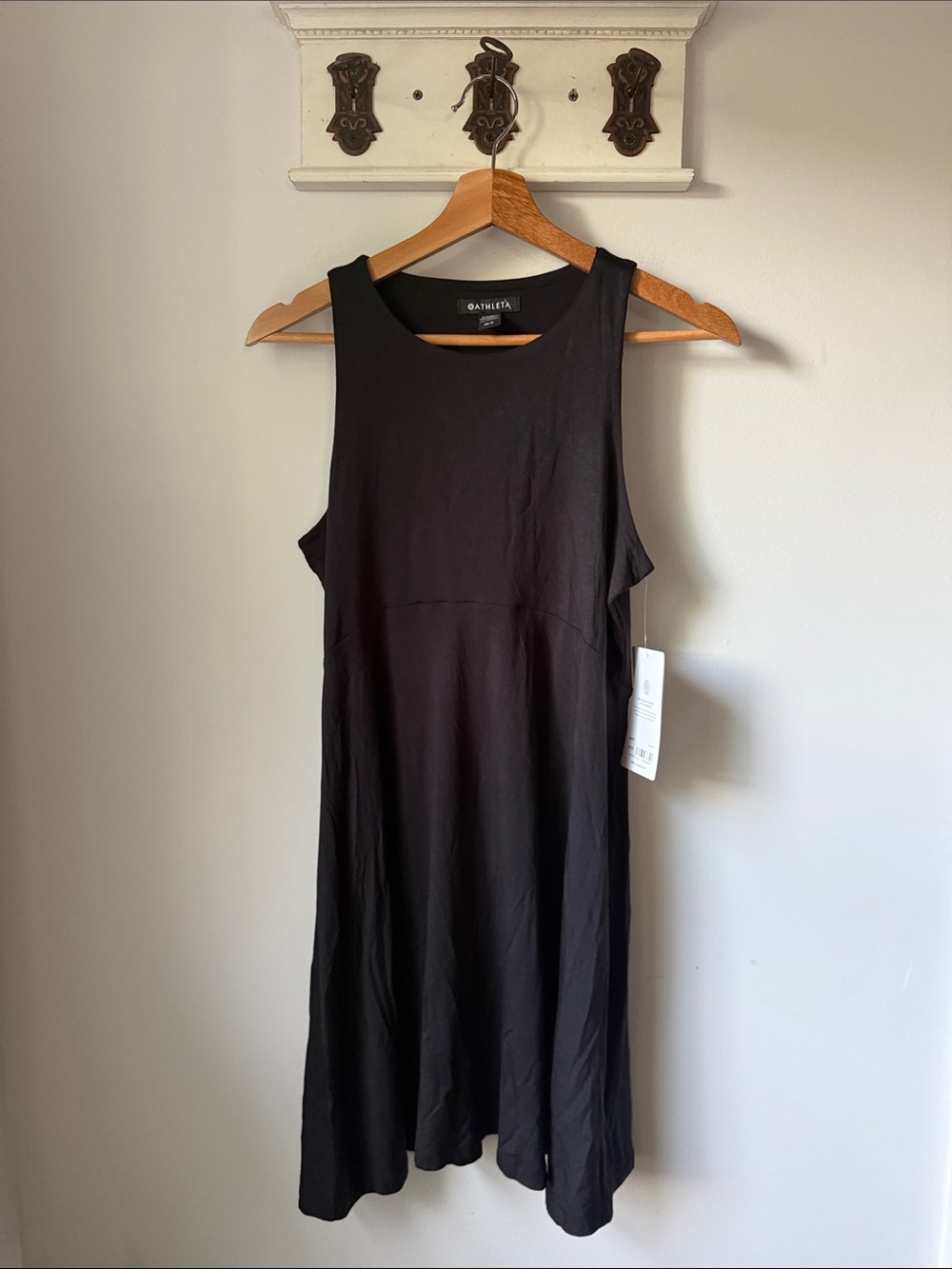 Athleta Santorini Thera Dress in Black Sleeveless Midi Medium Petite